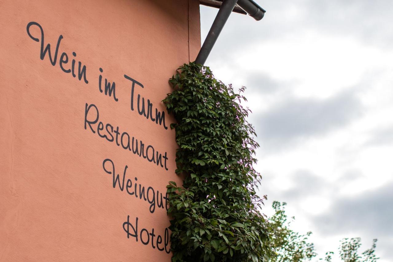 Gaestehaus Wein Im Turm Longuich Exterior foto